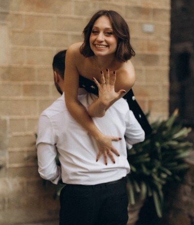 stories/engagement-ring.jpg