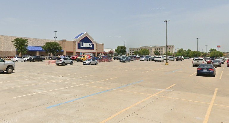 /irving_images/stories/lowes-greenville.jpg