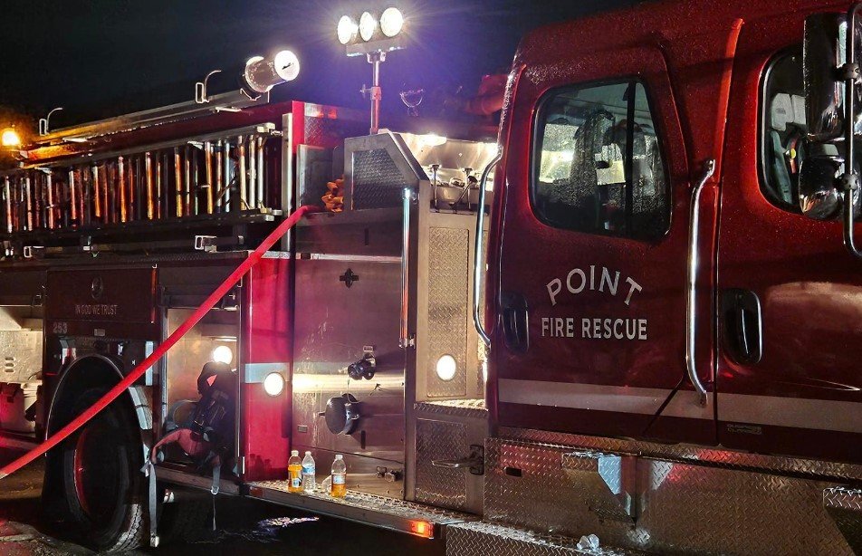 stories/point-fire-112523.jpg